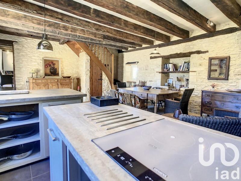 Maison - 180 m² - 5 pièces