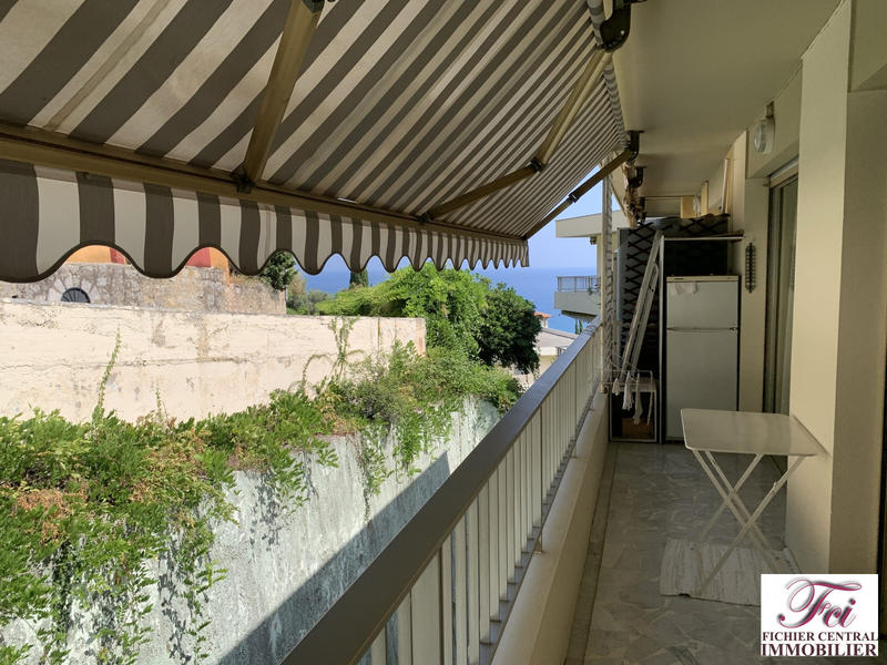 Appartement - 99 m² - 4 pièces