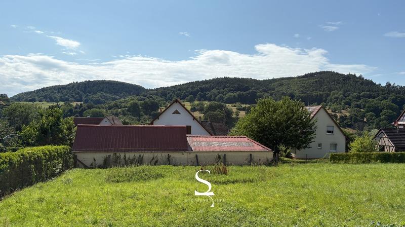 Terrain constructible - 883 m²