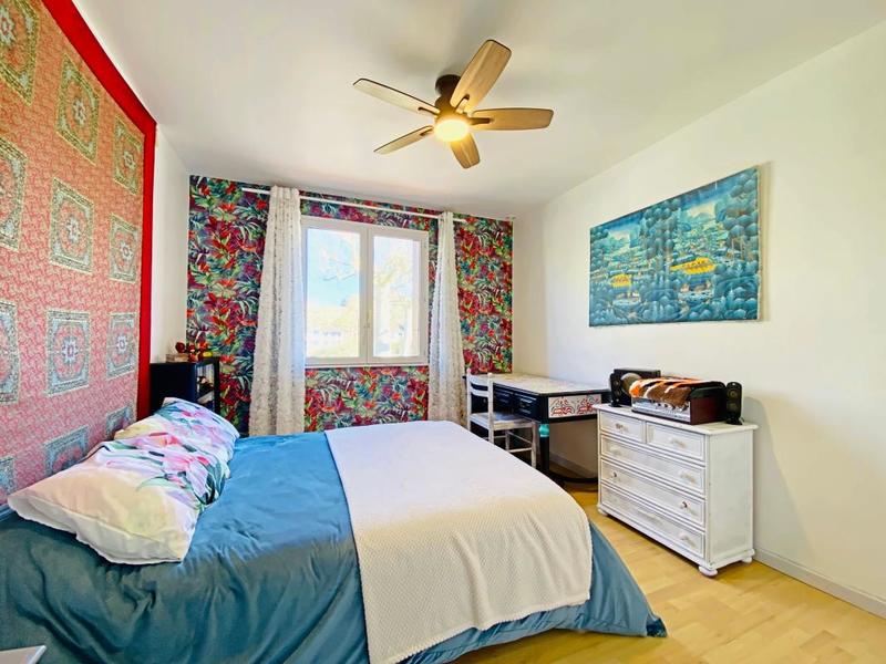 Appartement - 90 m² - 4 pièces