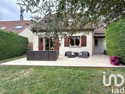 Maison - 153 m² - 5 pièces