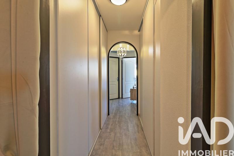 Appartement - 97 m² - 4 pièces
