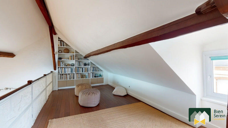 Maison - 102 m² - 4 pièces