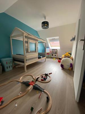 Maison - 99 m² - 5 pièces