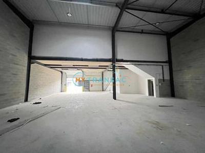 Local d'activité / Entrepôt - 516 m²