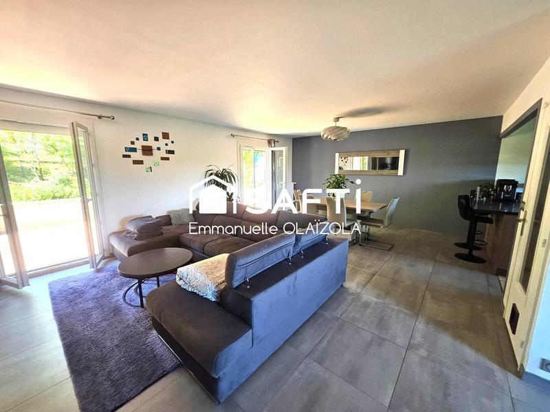 Maison - 146 m² - 7 pièces