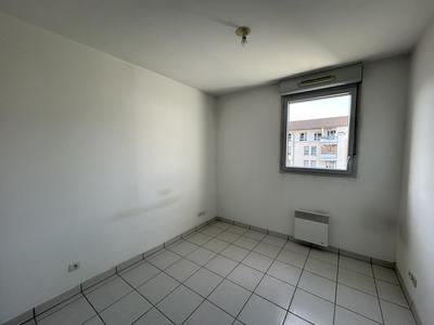 Appartement ancien - 56 m² - 3 pièces