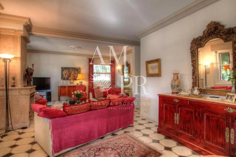 Villa - 160 m² - 4 pièces