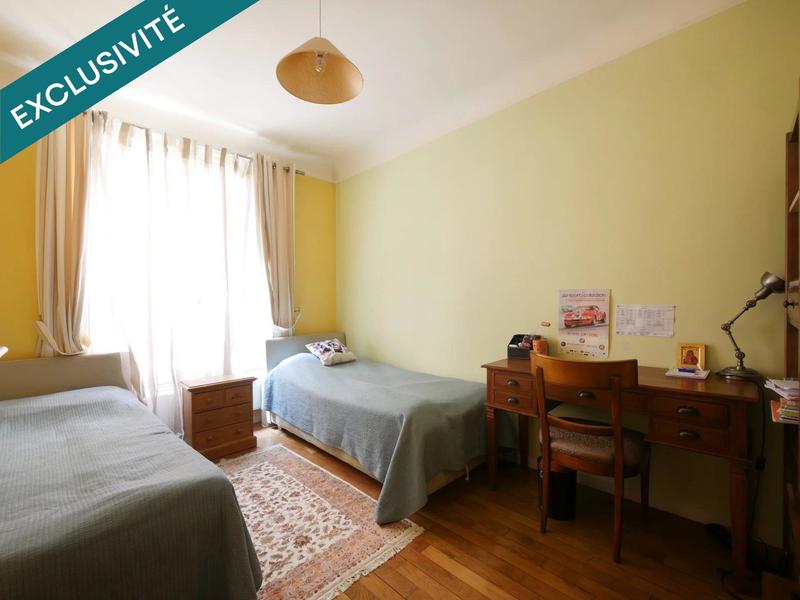 Appartement - 98 m² - 5 pièces