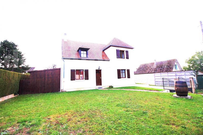 Pavillon - 100 m² - 5 pièces