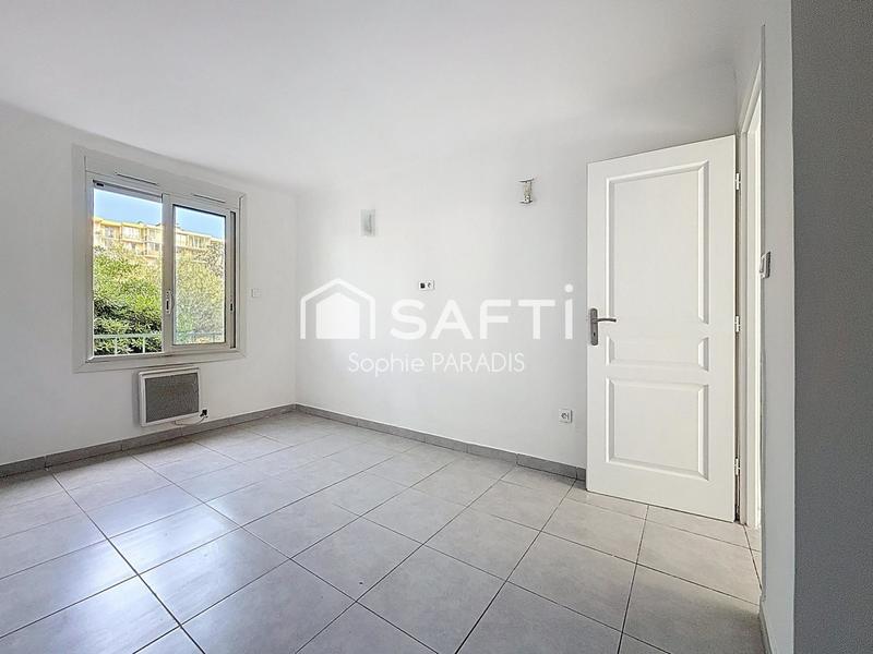 Appartement - 77 m² - 3 pièces
