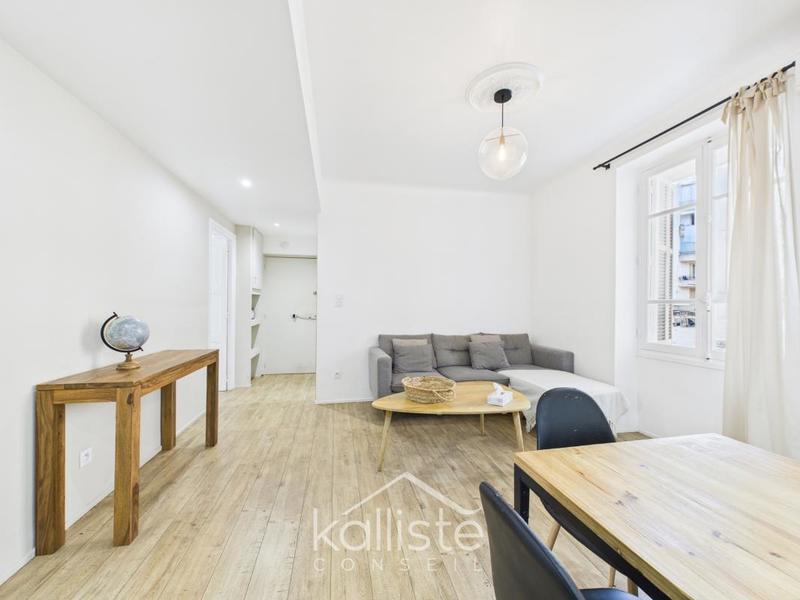 Appartement - 58 m² - 3 pièces