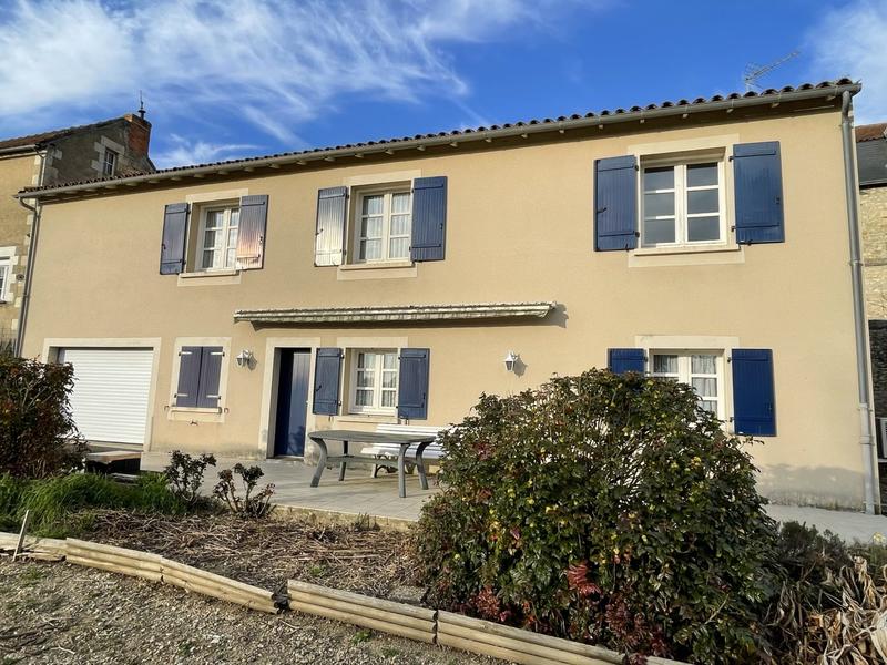 Maison - 135 m² - 5 pièces