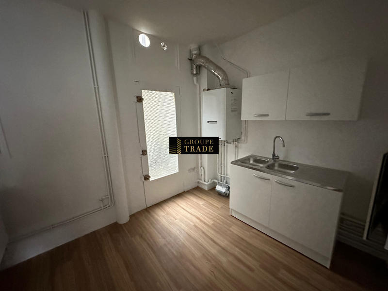 Local commercial - 124 m²