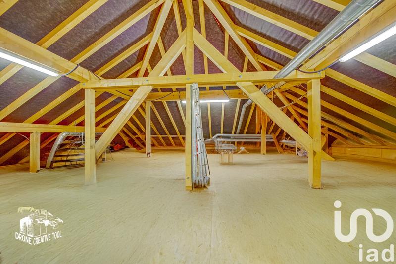 Maison - 143 m² - 6 pièces