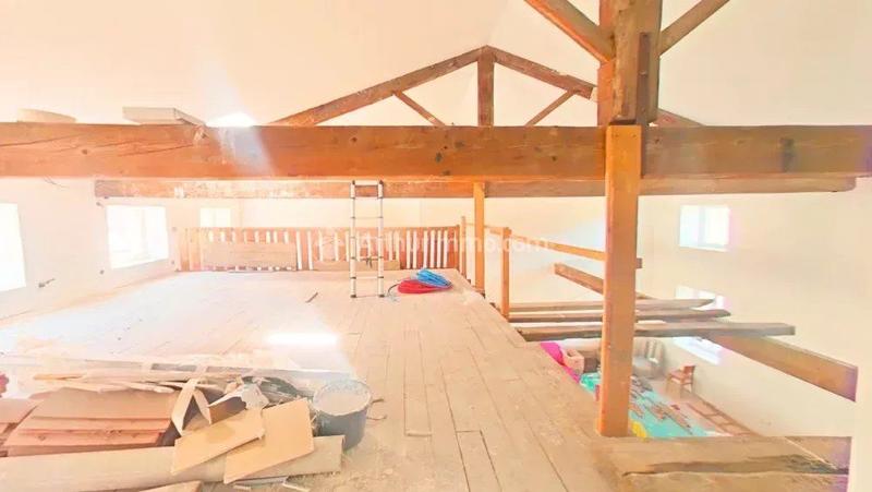 Maison - 268 m² - 7 pièces