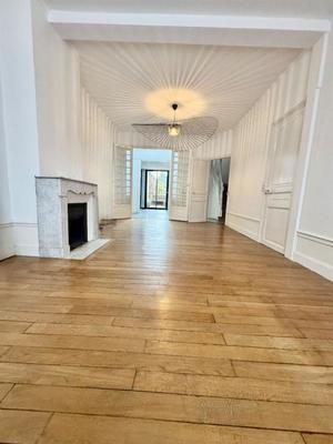 Maison - 125 m² - 6 pièces