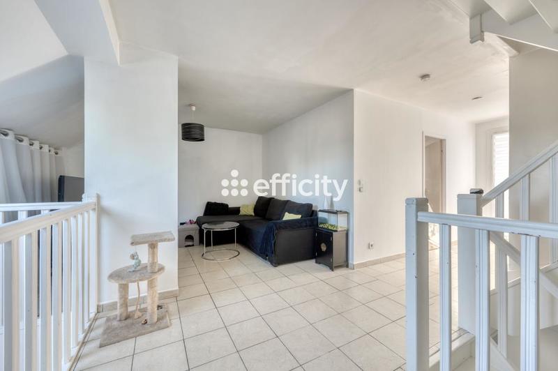 Maison - 113 m² - 6 pièces