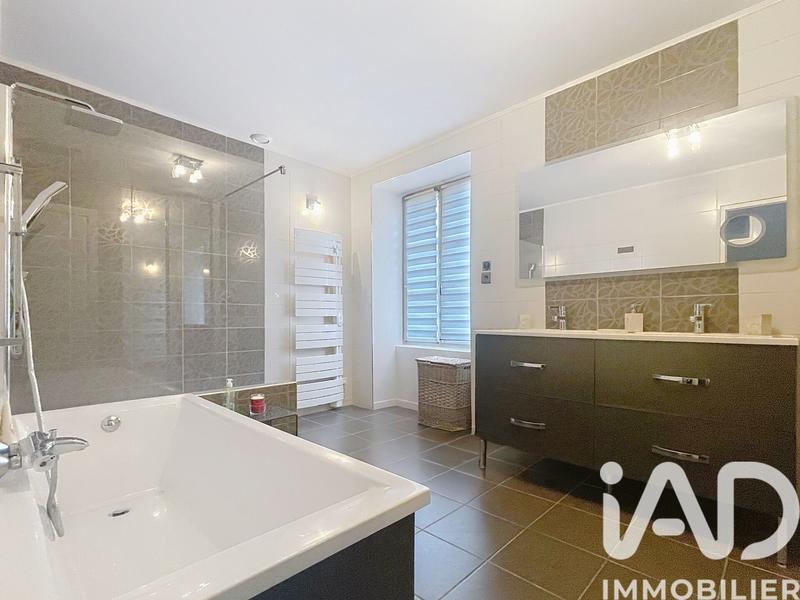 Maison - 155 m² - 5 pièces