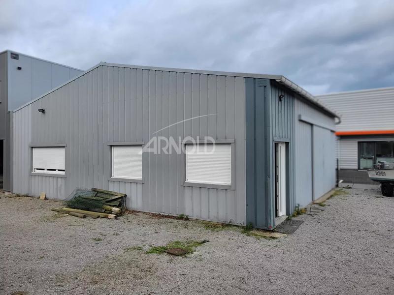 Local commercial - 110 m²