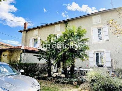 Maison - 329 m² - 10 pièces
