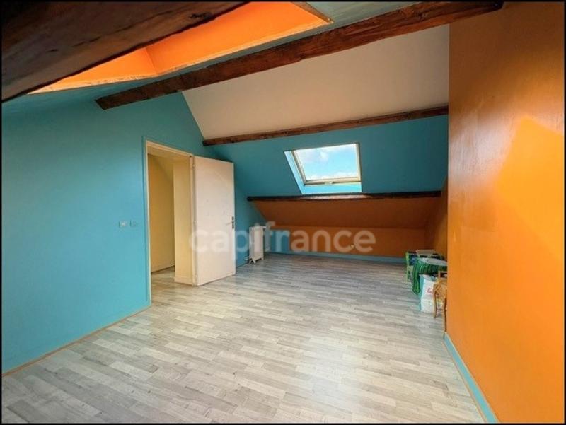 Maison - 137 m² - 7 pièces