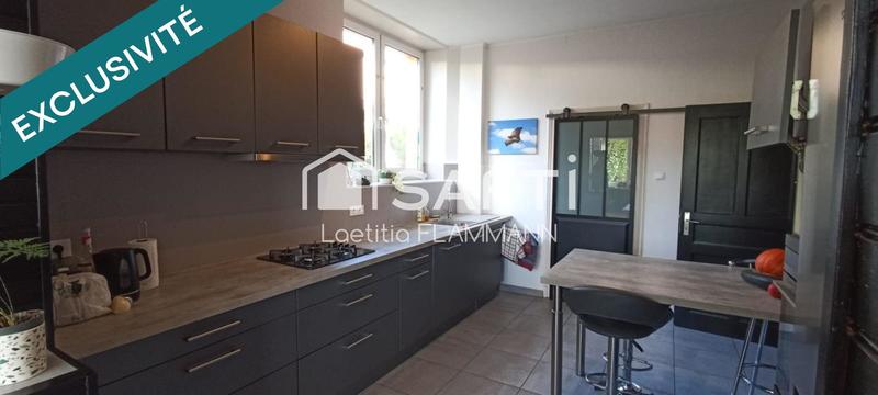 Maison - 280 m² - 8 pièces