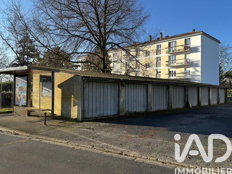 Appartement - 93 m² - 5 pièces