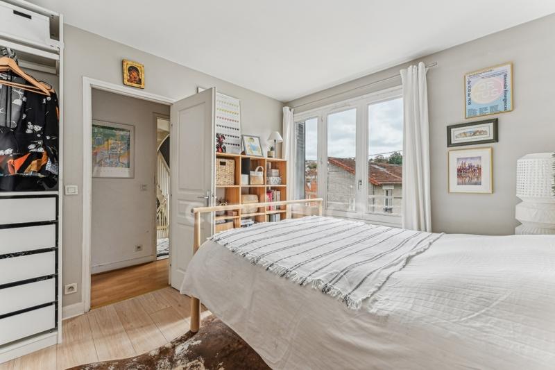 Maison - 190 m² - 8 pièces