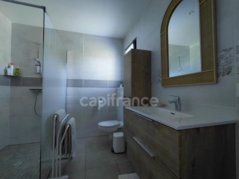 Maison - 105 m² - 6 pièces