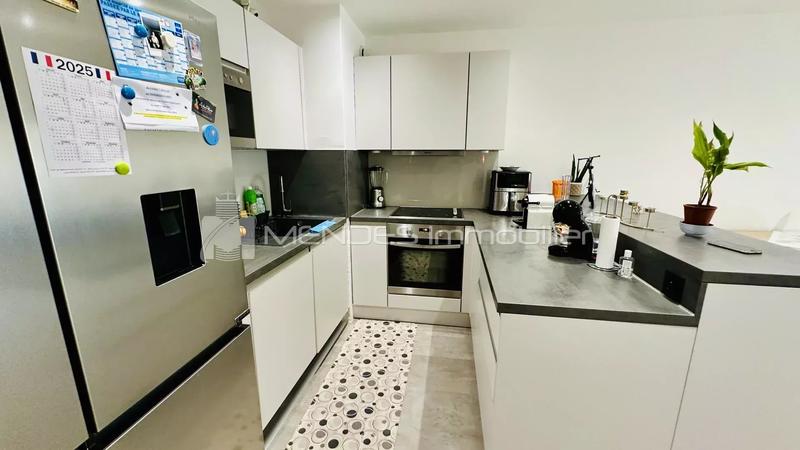 Appartement - 72 m² - 4 pièces