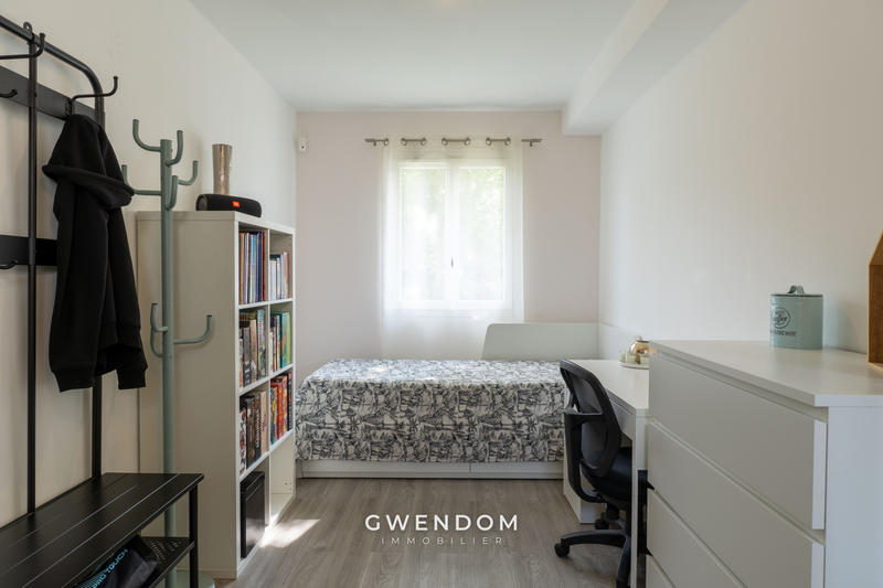 Maison - 81 m² - 5 pièces