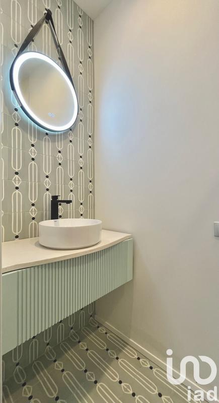 Appartement - 111 m² - 5 pièces