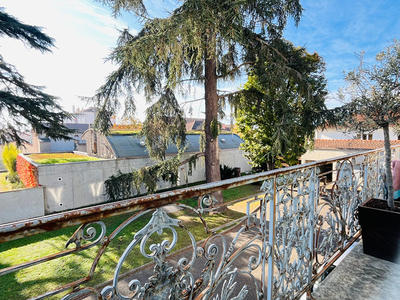 Appartement - 164 m² - 5 pièces