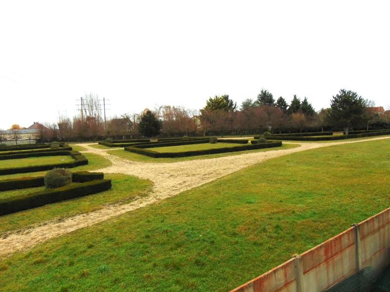 Maison - 145 m² - 9 pièces