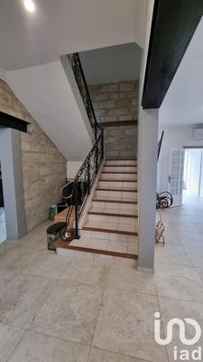 Maison - 200 m² - 6 pièces