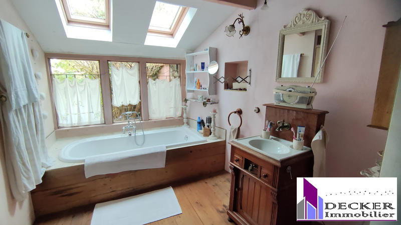 Maison - 170 m² - 7 pièces