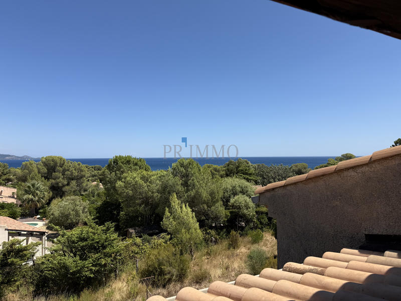 Maison - 178 m² - 5 pièces