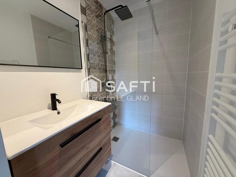 Maison - 92 m² - 5 pièces