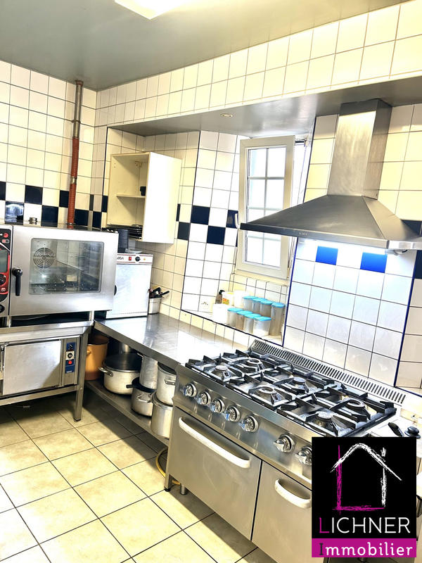 Fonds de commerce - Hôtellerie / Restauration - 270 m²