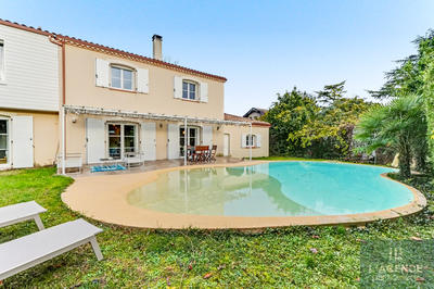 Maison - 154 m² - 6 pièces