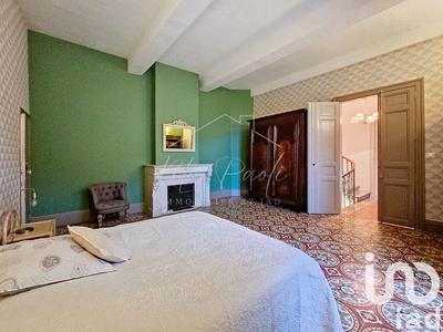 Maison - 226 m² - 13 pièces