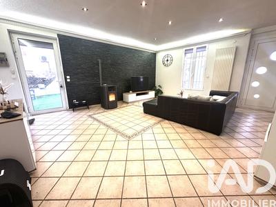 Maison - 114 m² - 5 pièces