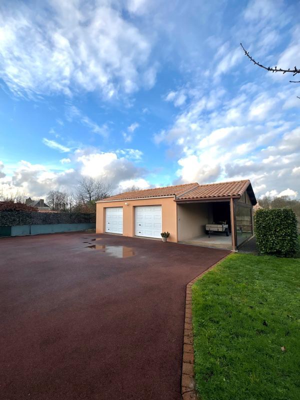 Maison - 103 m² - 5 pièces