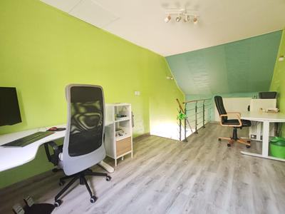 Maison - 98 m² - 4 pièces