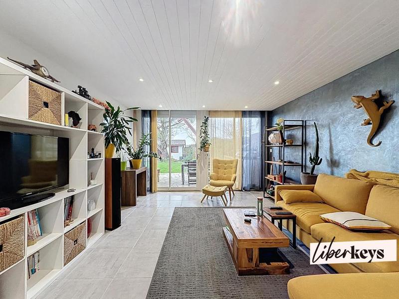 Appartement - 102 m² - 4 pièces