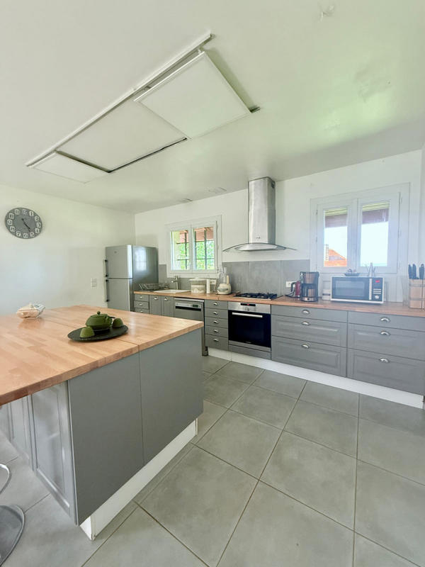 Maison - 105 m² - 5 pièces