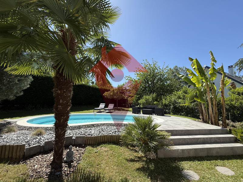 Maison - 150 m² - 7 pièces