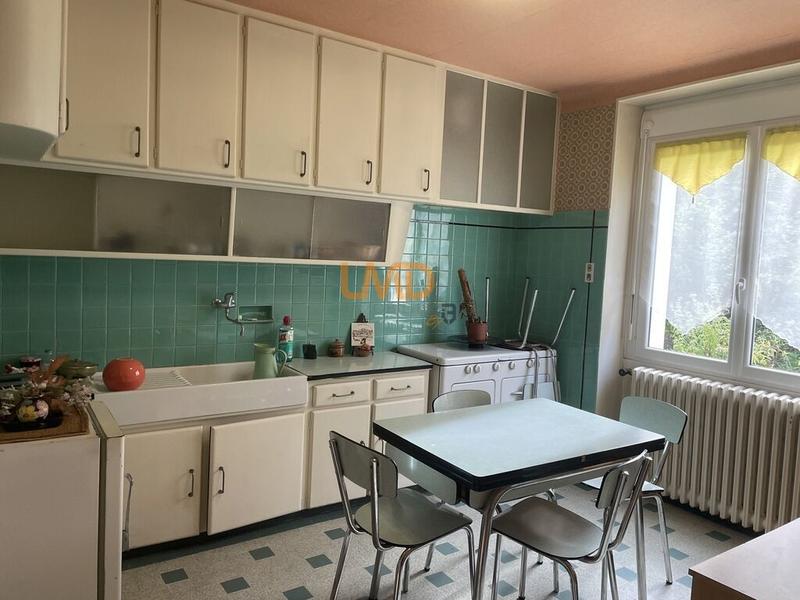 Maison - 127 m² - 8 pièces