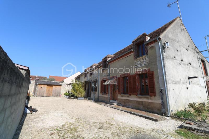 Longère - 200 m² - 8 pièces